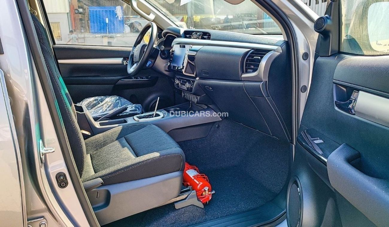 تويوتا هيلوكس HILUX 2.4L AT DIESEL Full option 2024 0KM