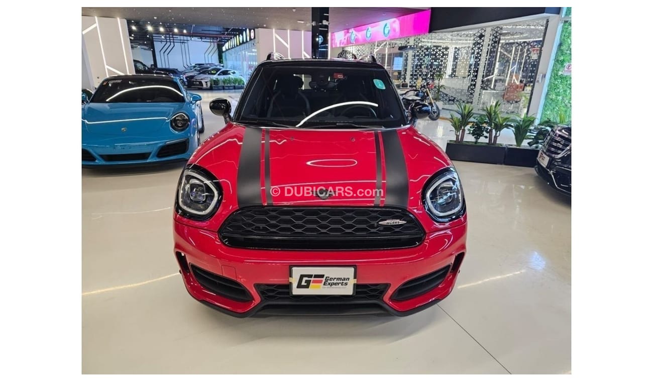 ميني جون كوبر كونتري مان 2023 Mini John Cooper Works/Alcantara Seats/Mint condition