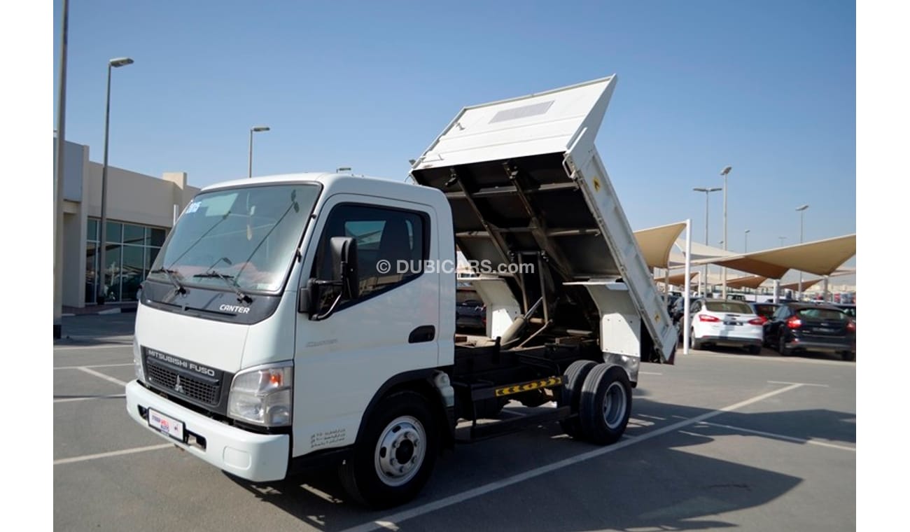 Mitsubishi Canter Tipper