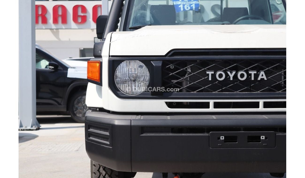 تويوتا لاند كروزر بيك آب 2024 TOYOTA LAND CRUISER 4.2 V6 DIESEL **EXPORT ONLY**التصدير فقط خارج الخليج**