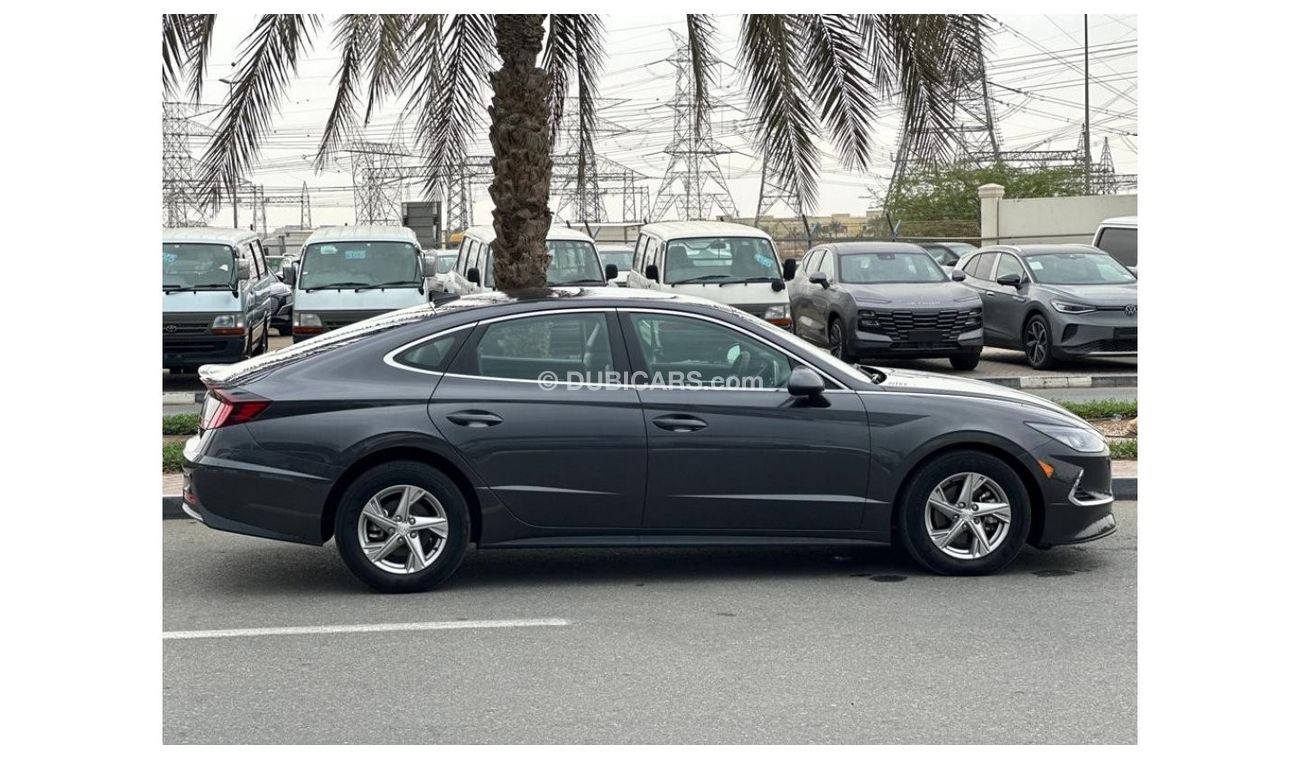 Hyundai Sonata 2021 HYUNDAI SONATA 2.5L  USA SPECS CLEAN TITLE ENGINE GEAR CHASSIS GUARANTEE 21000 miles 32000 km