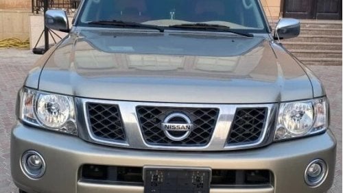 Nissan Patrol Safari GL 4.8L A/T (7 Seater)