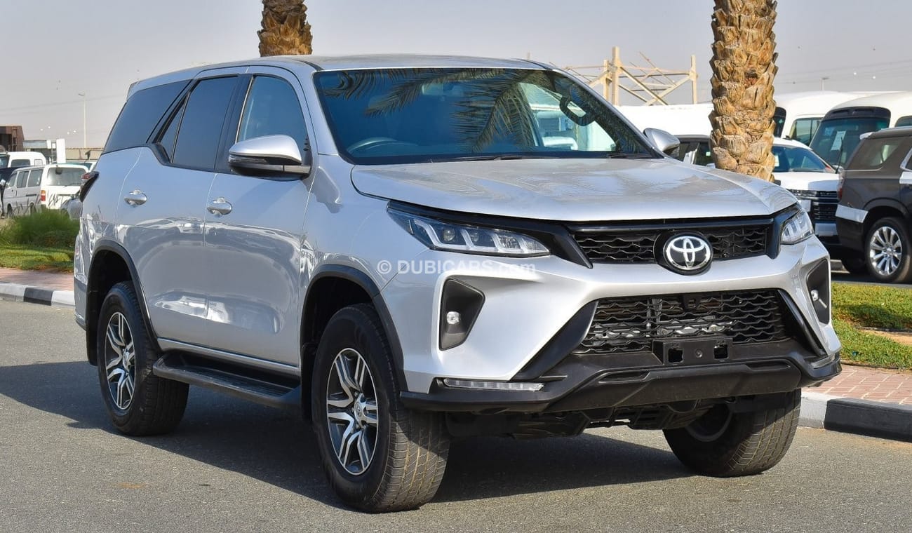 Used Toyota Fortuner 2.8L Diesel Right Hand 2018 for sale in Dubai - 590445