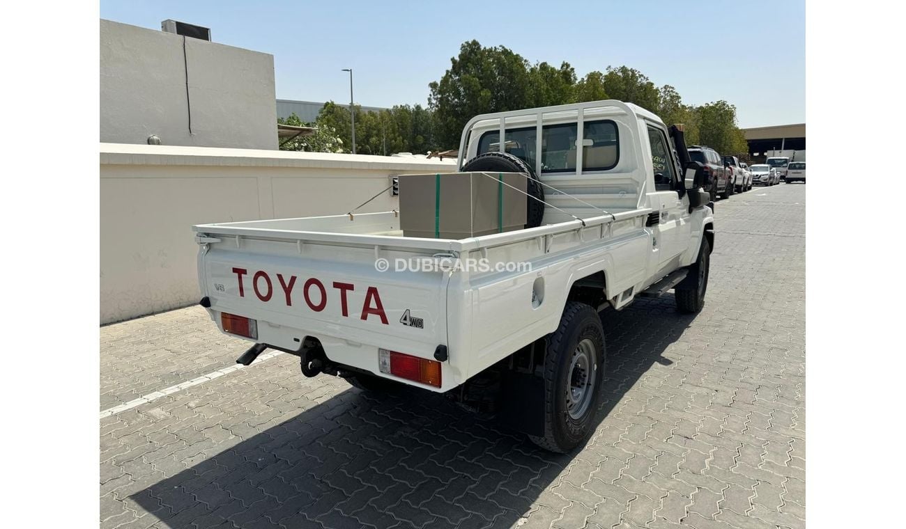 Toyota Land Cruiser Pick Up Toyota Land Cruiser Pick Up 4.0L Single Cab 2024