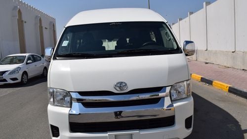 تويوتا هاياس Toyota Hiace Highroof Bus 13 seater, model:2019. Excellent condition