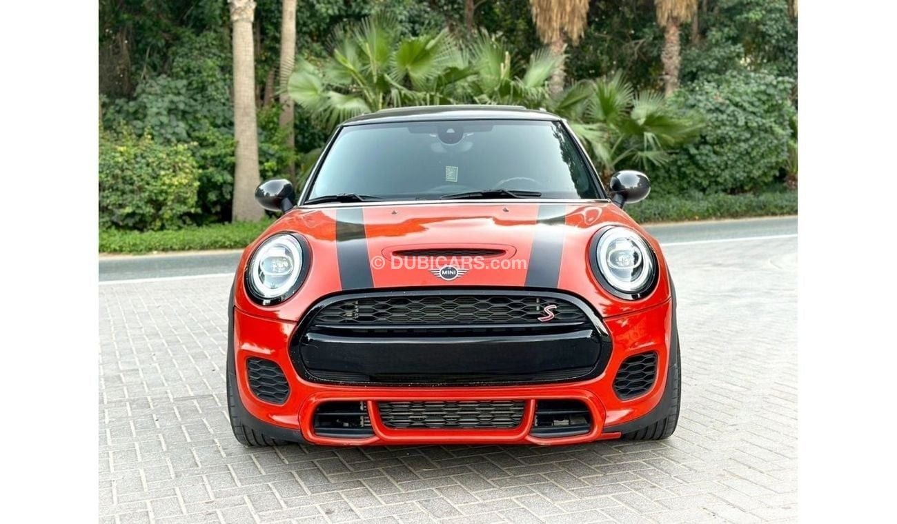 Mini Cooper John Cooper Works 2019 MINI COOPER S HARD TOP, JOHN COOPERS WORKS EDITION/ 2.0L ENGINE SIZE - 4 CYLI