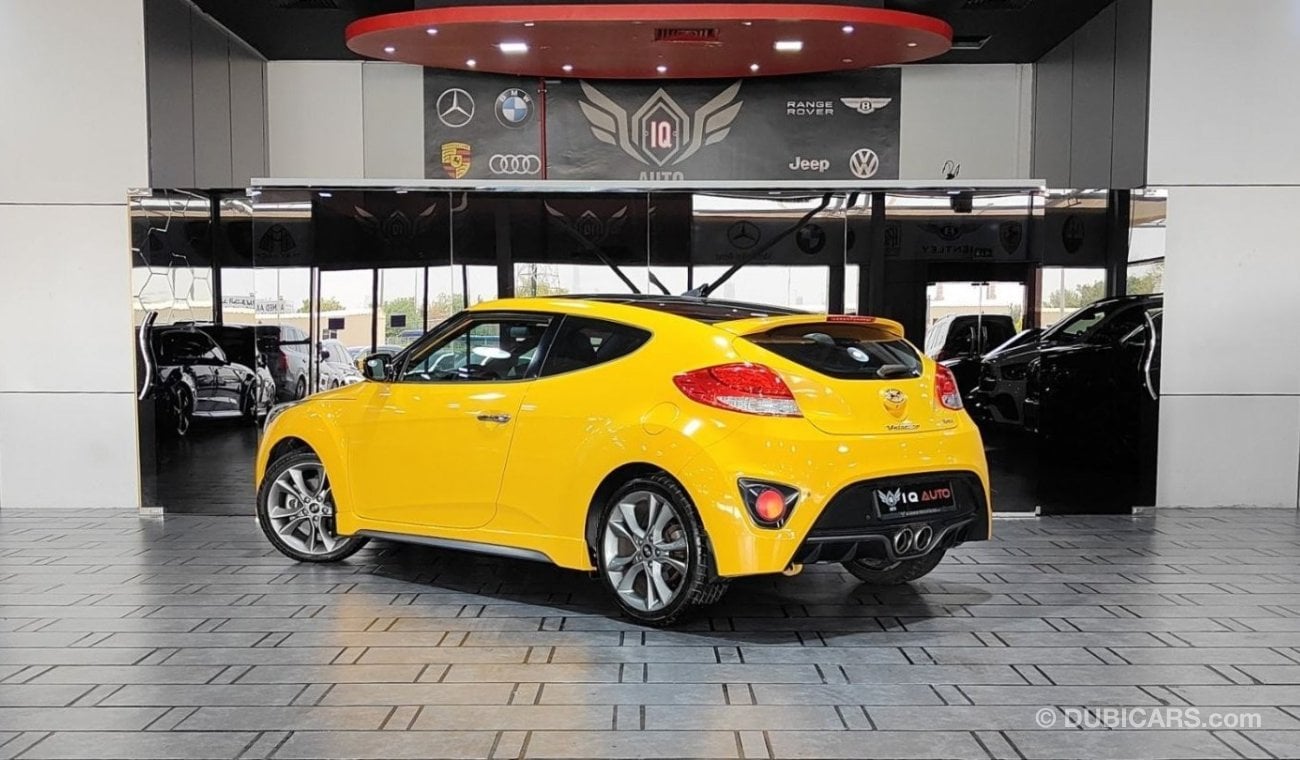 Hyundai Veloster AED 700 P.M  | 2016 HYUNDAI VELOSTER TURBO 1.6L | GCC | PANORAMIC ROOF