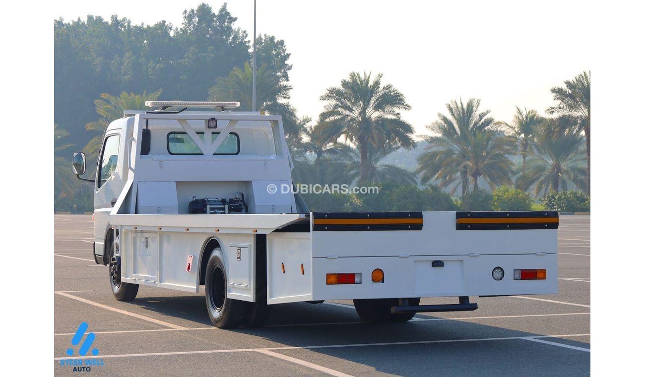 ميتسوبيشي كانتر 2023 Fuso Tow Truck Recovery 4.2L RWD M/T Diesel - Brand New - Book Now