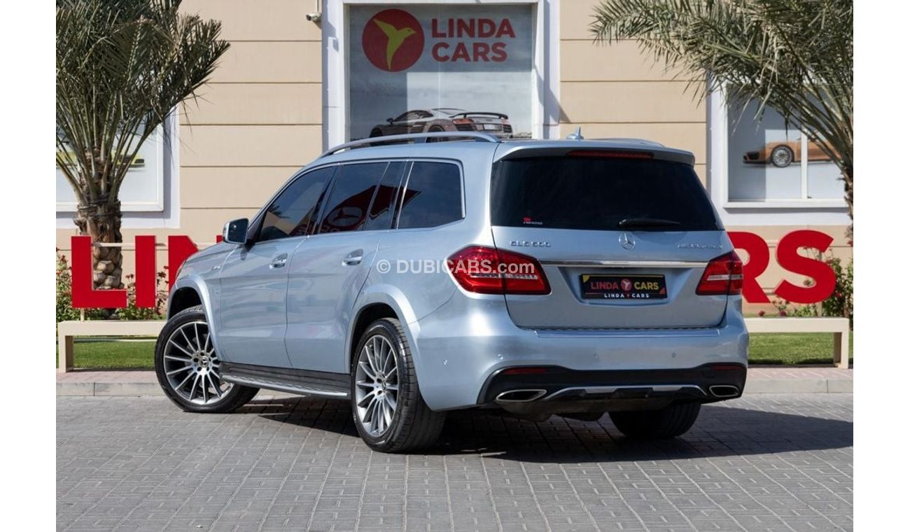 مرسيدس بنز GLS 500 Std 4.7L Mercedes-Benz GLS500 2018 GCC under Warranty with Flexible Down-Payment.