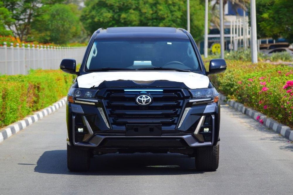 Toyota Land Cruiser 0 Vxr Suv V8 5 7l Petrol At Black Edition For Sale Black Toyota Land Cruiser 0 Vxr Suv V8 5 7l Petrol At Black Edition For Sale Black