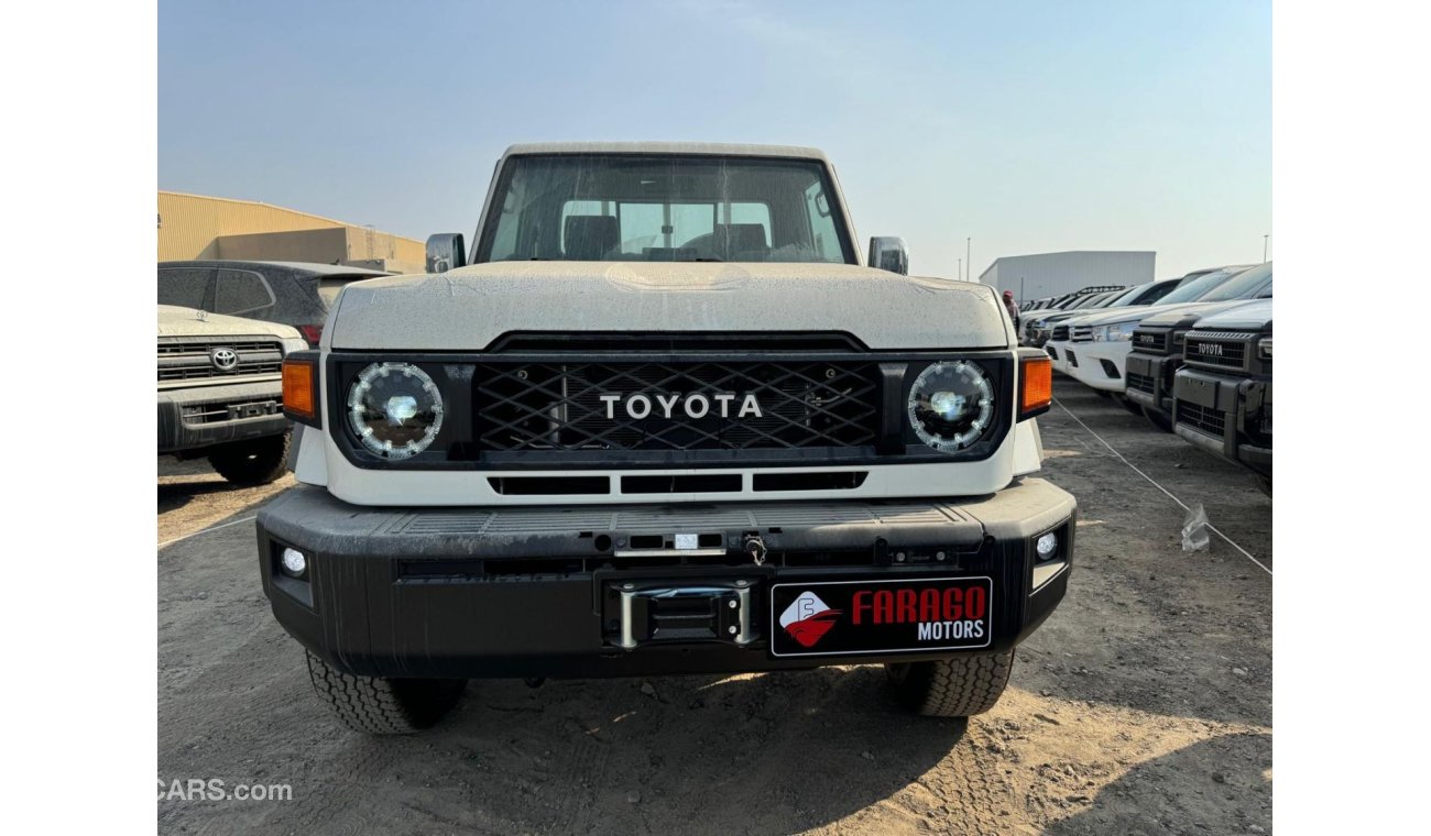 Toyota Land Cruiser Pick Up 2024 TOYOTA LAND CRUISER GRJ79 4.0 V6 A/T FULL -**EXPORT ONLY**التصدير فقط خارج الخليج**