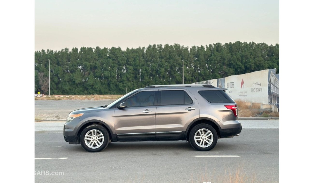 Ford Explorer Sport Trac In very excellent condition inside and outside