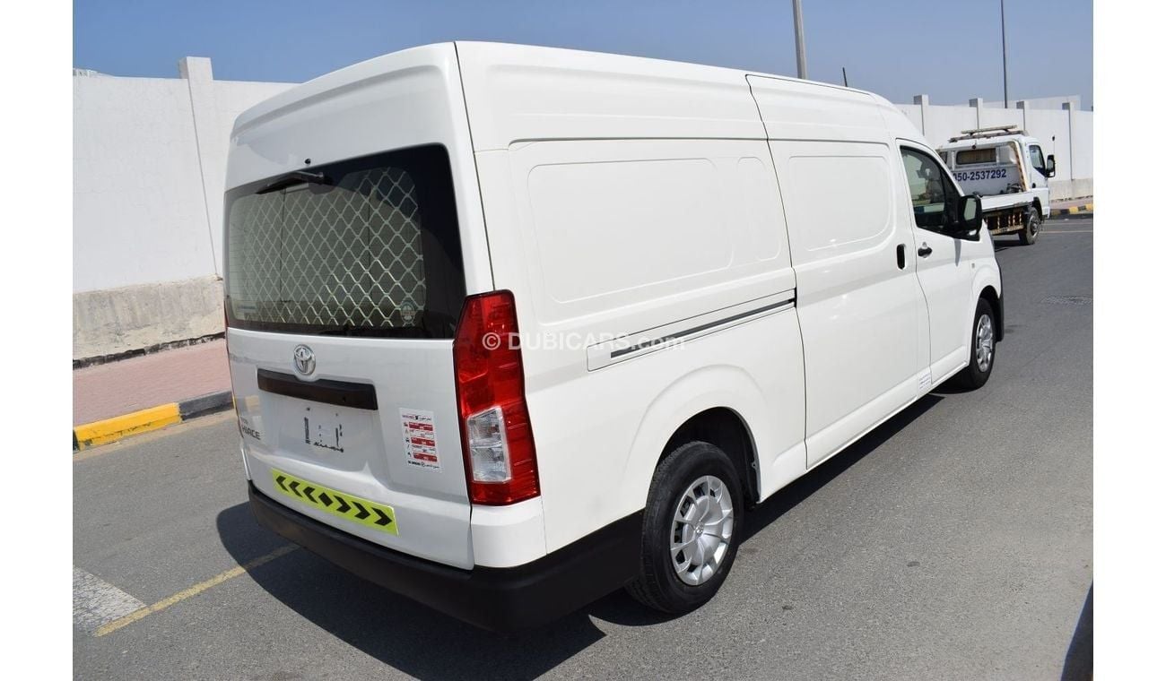 Toyota Hiace GLS -High Roof  Panal Van 3.5L Toyota Hiace Highroof Van 3.5L, model:2022. Excellent condition