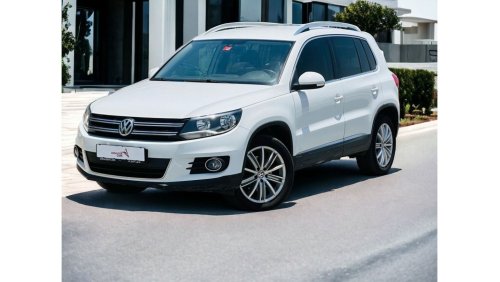 فولكس واجن تيجوان AED 710 PM | VOLKSWAGEN TIGUAN 2.0 TREND FUN 2016 | GCC SPECS | LOW MILEAGE