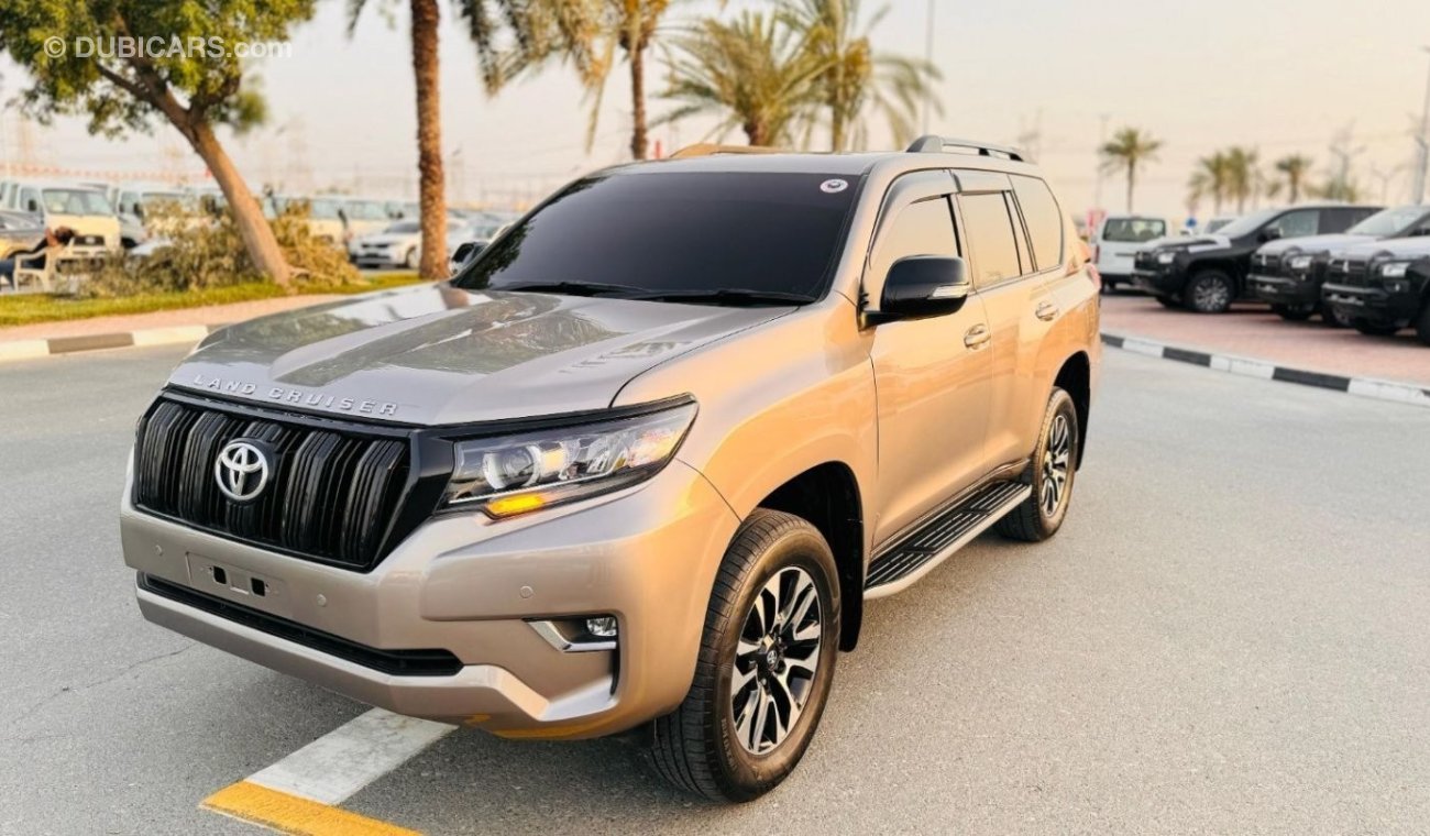 Toyota Prado 2017 | SUNROOF | ELECTRIC LEATHER HEATED SEATS | REAR VIEW CAMERA | RHD | PREMIUM CONDITION