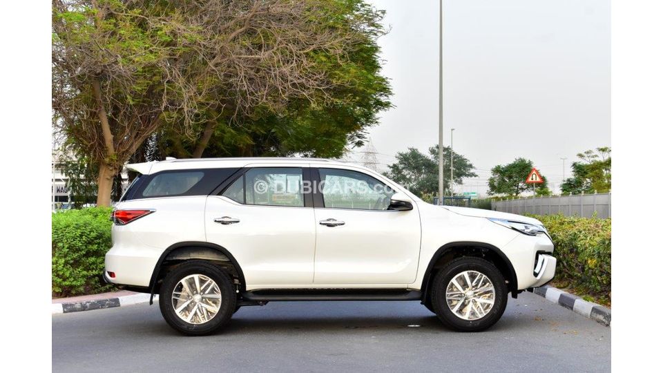 Toyota Fortuner  2 4L Diesel Automatic Limited for sale 