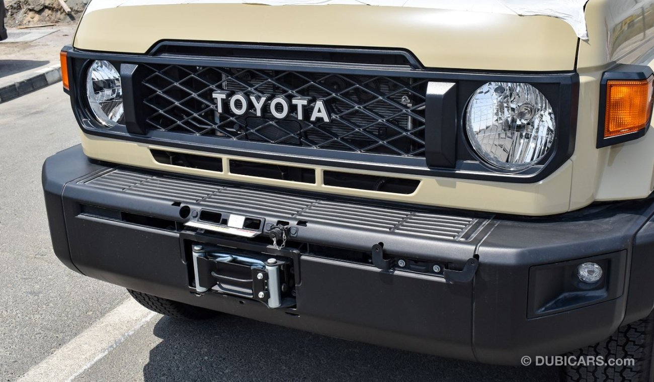 Toyota Land Cruiser Pick Up