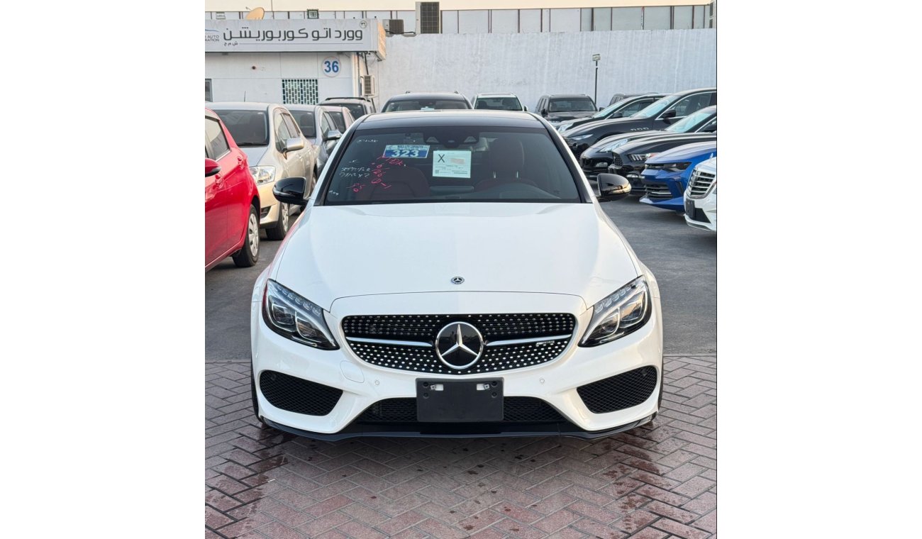 مرسيدس بنز C 43 AMG MERCEDES C43 2018 WHITE INSIDE RED JAPAN IMPORT WITH LOW MILLAGE