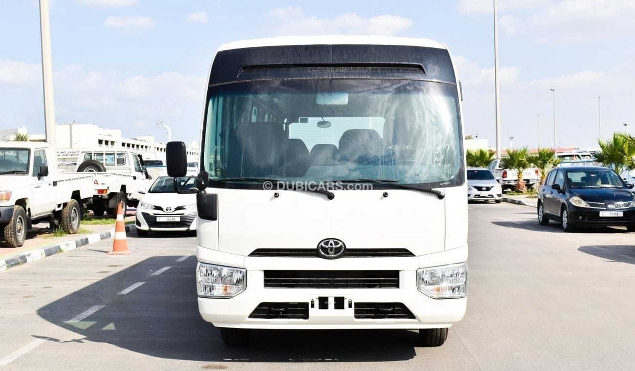 Toyota Coaster 4.2L Dieslel 23 Seats GCC Specs