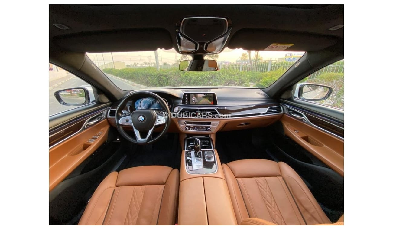 BMW 740Li Exlusive Luxury FULL OPTION - GCC SPECS