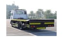 إيسوزو NPR | Long Chassis Recovery Truck | Excellent Condition | GCC