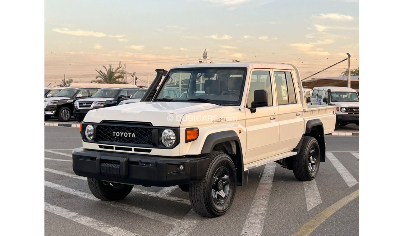 تويوتا لاند كروزر بيك آب LC79 DC PICKUP DLX Winch 4.5L