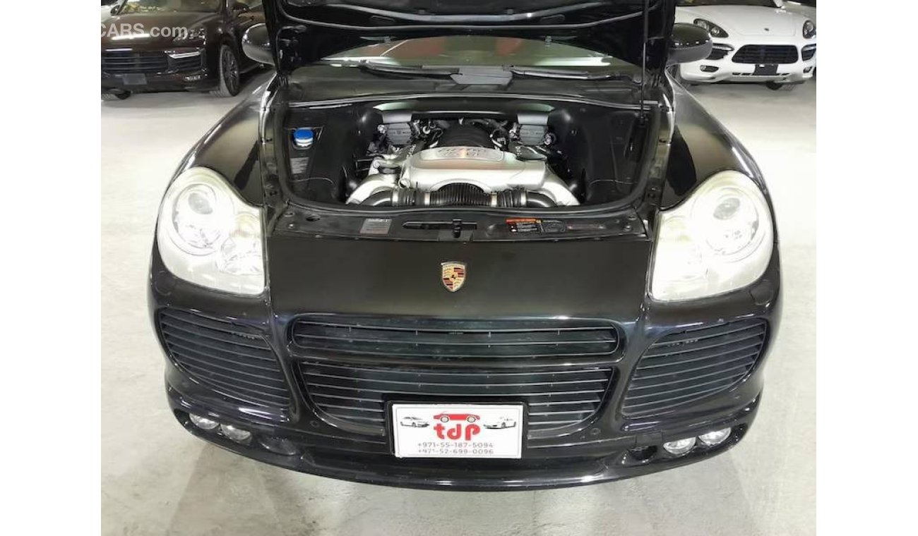 بورش كايان PORSCHE CAYENNE TURBO 4.5L 2004, WITH SUNROOF, BACK CAMERA AND MORE..