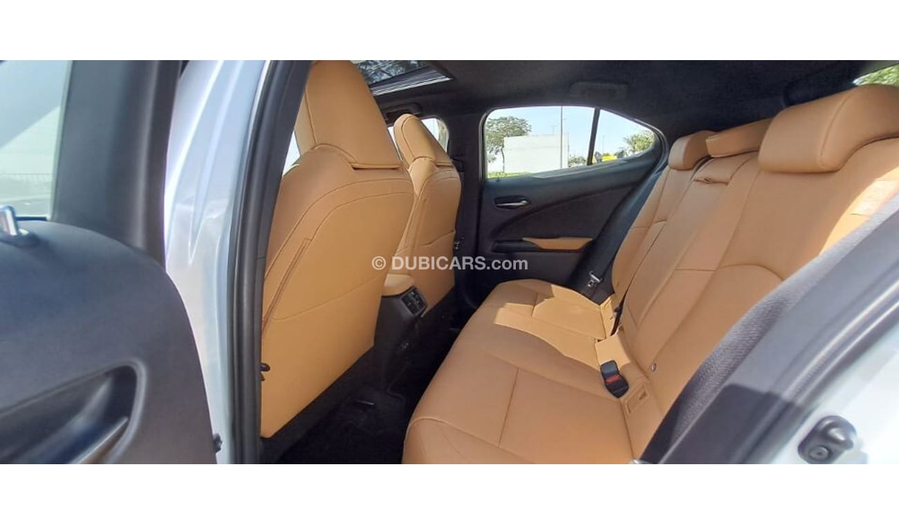 لكزس UX 200 LEXUS UX200 2.0L 10 GEAR SPEED 2023 GCC FULL SERVICE +WARRANTY LEXUS AL FUTTAIM +ORGINAL PAINT 100%