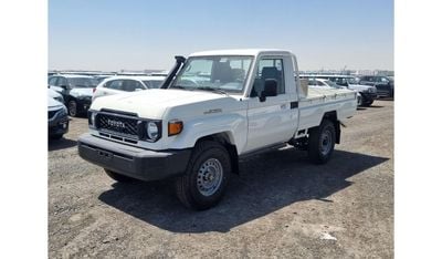 تويوتا لاند كروزر بيك آب 2024 Toyota Land Cruiser LC79 SC Single-Cabin with Diff-Lock 4.2L 6-Cyl Diesel M/T 4x4 Export Only