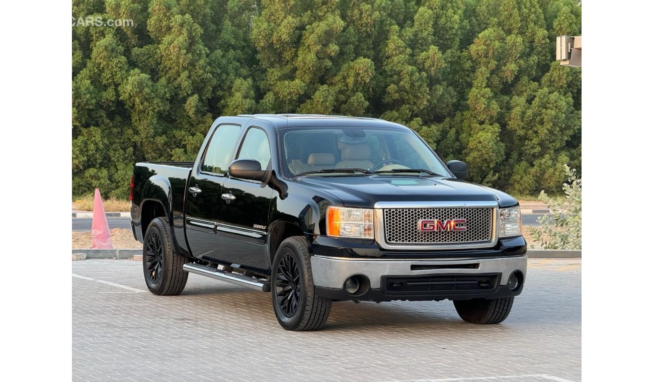 جي أم سي سييرا HD GMC SIERRA DENALI 2013 GCC FULL OPTION