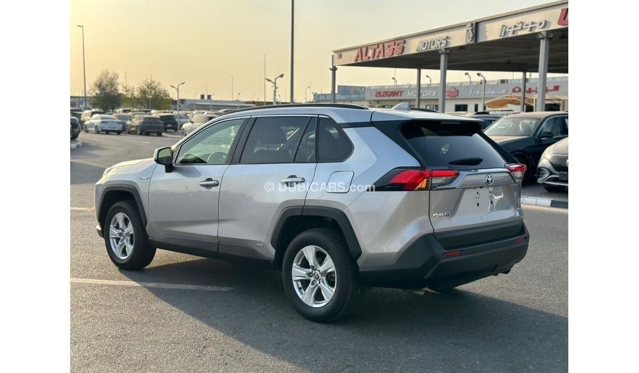 Toyota RAV4 Hybrid TOYOTA RAV4 2020 XLE