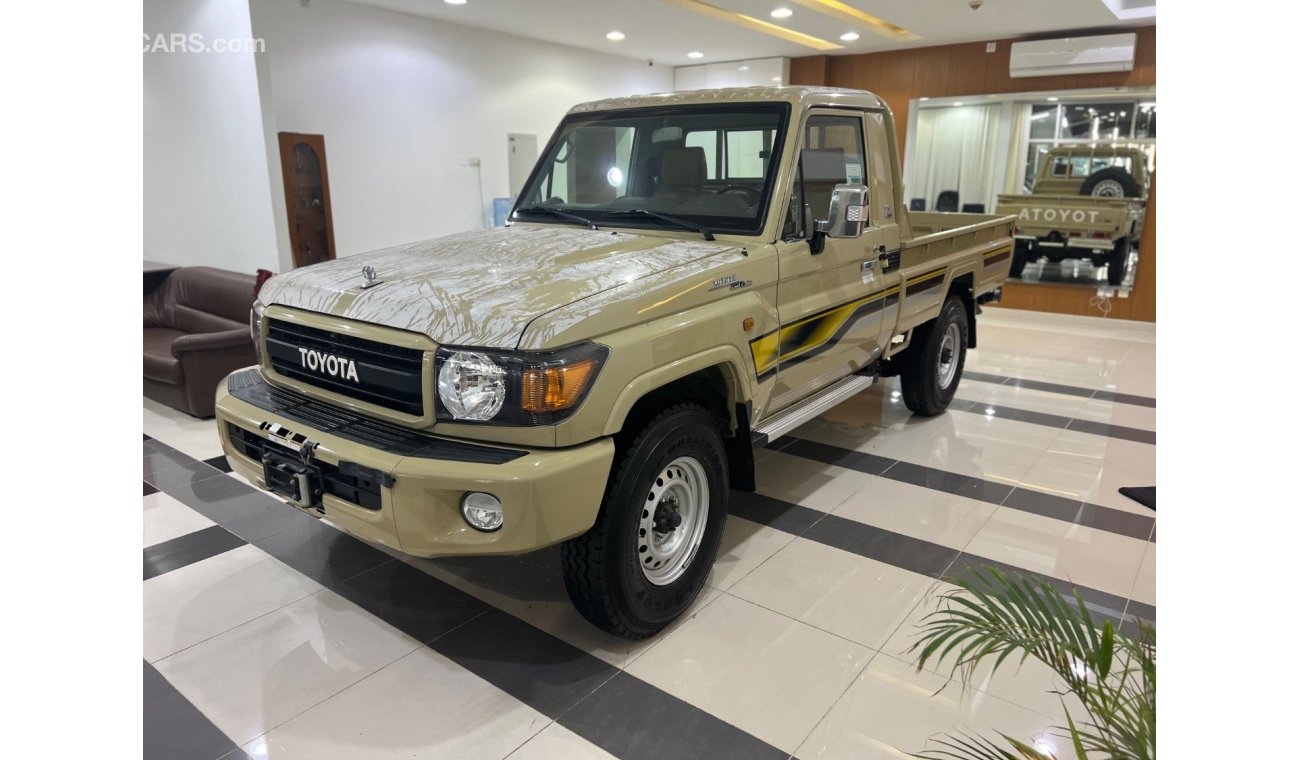 Toyota Land Cruiser Pick Up PICKUP 70th LX1