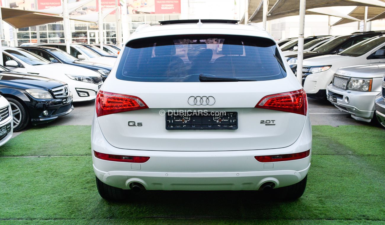 Audi Q5 Audi Q5 model 2009, GCC, panorama, white color, inside beige leather hatch, rear spoiler, sensors, c