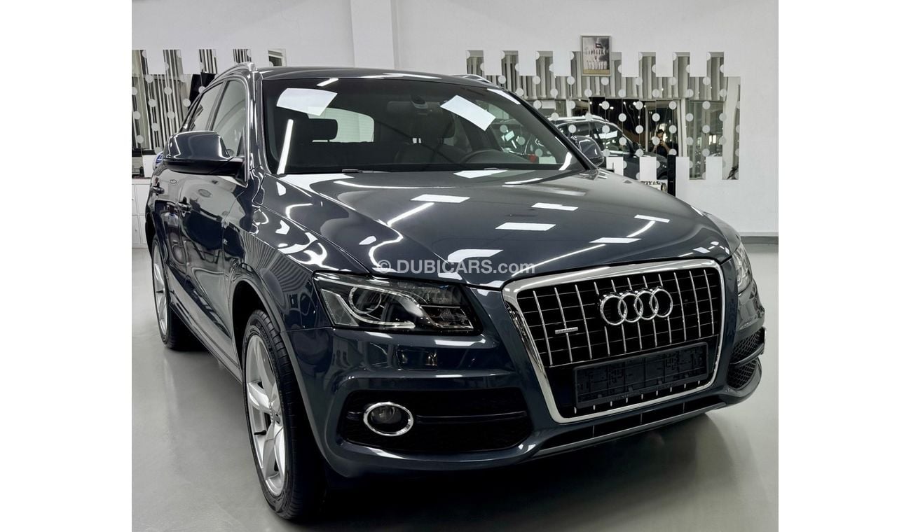 Audi Q5 45 TFSI S-Line 3.0L