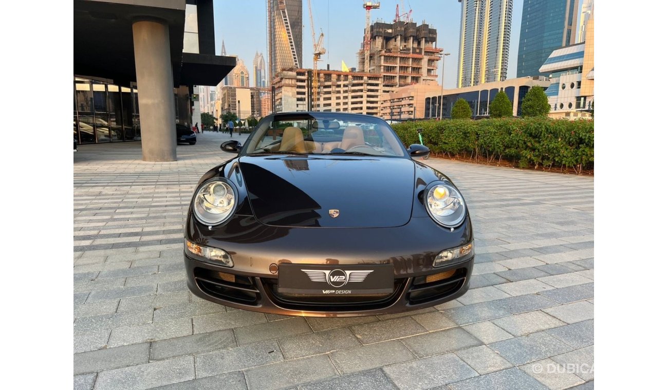 Porsche Carrera GT Porsche Carrera 4S Cabriolet.GCC