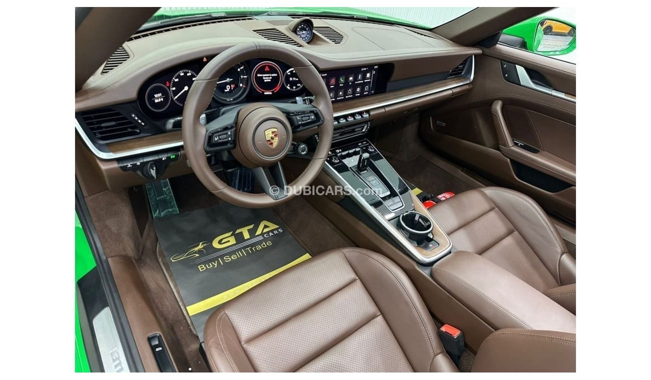 بورش 911 2022 Porsche 911 Targa 4, Porsche Warranty Valid, Porsche Full Service History, GCC