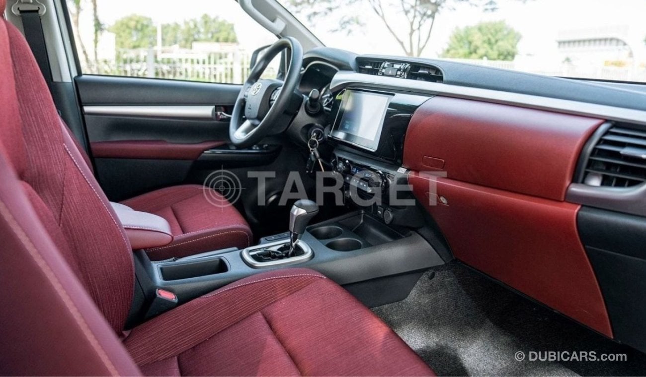 تويوتا هيلوكس Toyota hilux 2.7L petrol  MY 2024