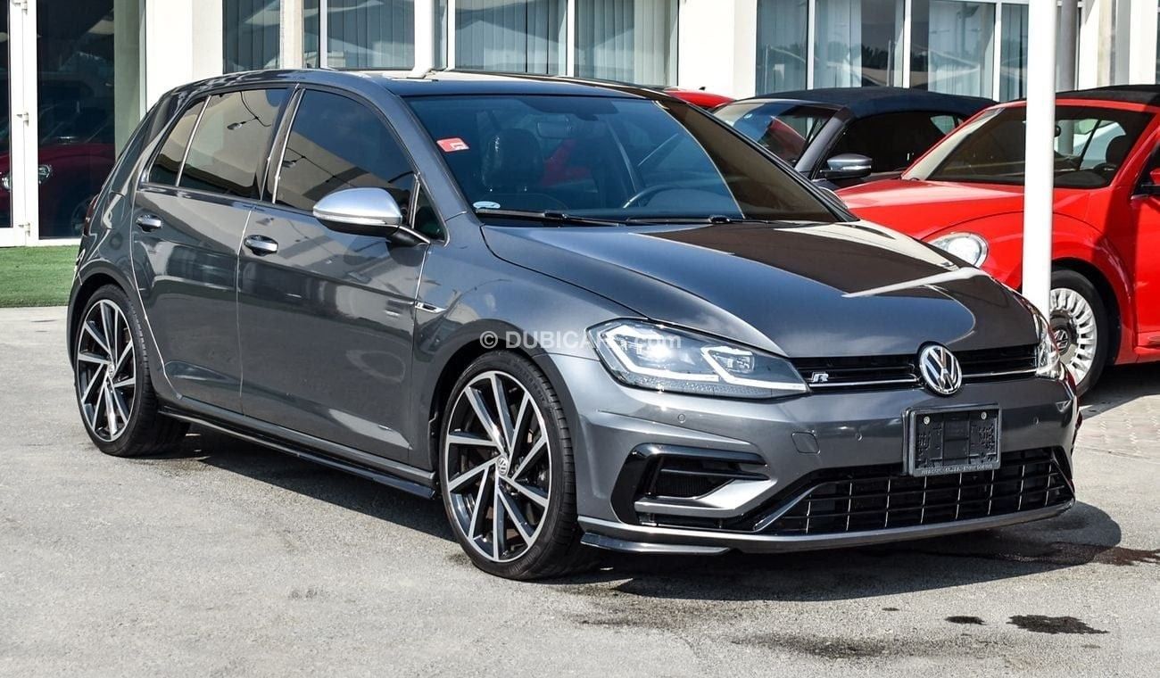 Volkswagen Golf R