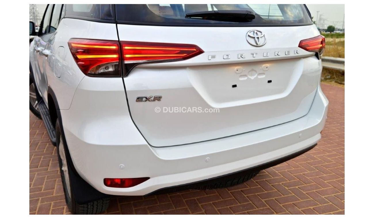 Toyota Fortuner EXR 2.7L PETROL 4X4 AT-EURO 4