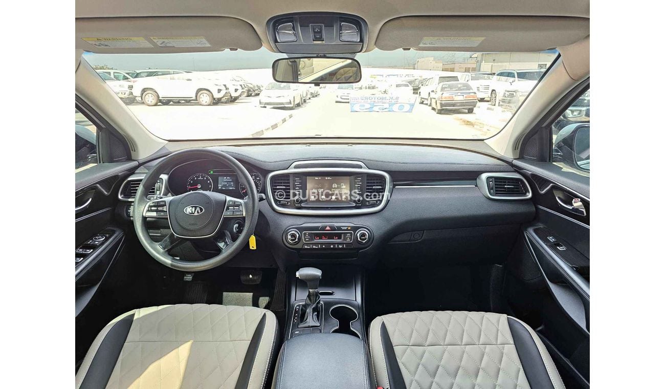 كيا سورينتو LX / 7 SEATS V6 / ELECTRIC / LEATHER SEATS / DVD / BLIND SPOT / 613 MONTHLY/ LOT#69917