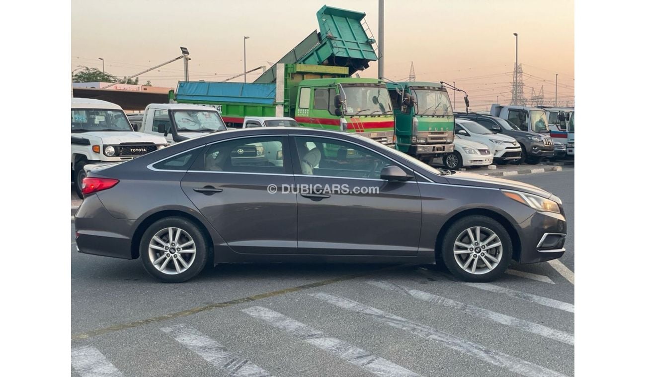 هيونداي سوناتا 2017 Hyundai Sonata 2.4L V4 GDi MidOption - Rear CAM - Multi Drive Mode - 144,000 Mileage