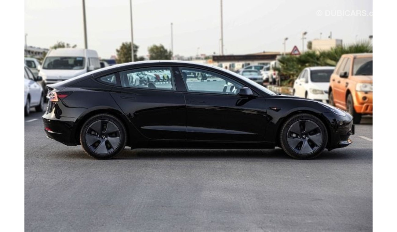 Tesla Model 3 60kWh 556km 283Hp 2023YM