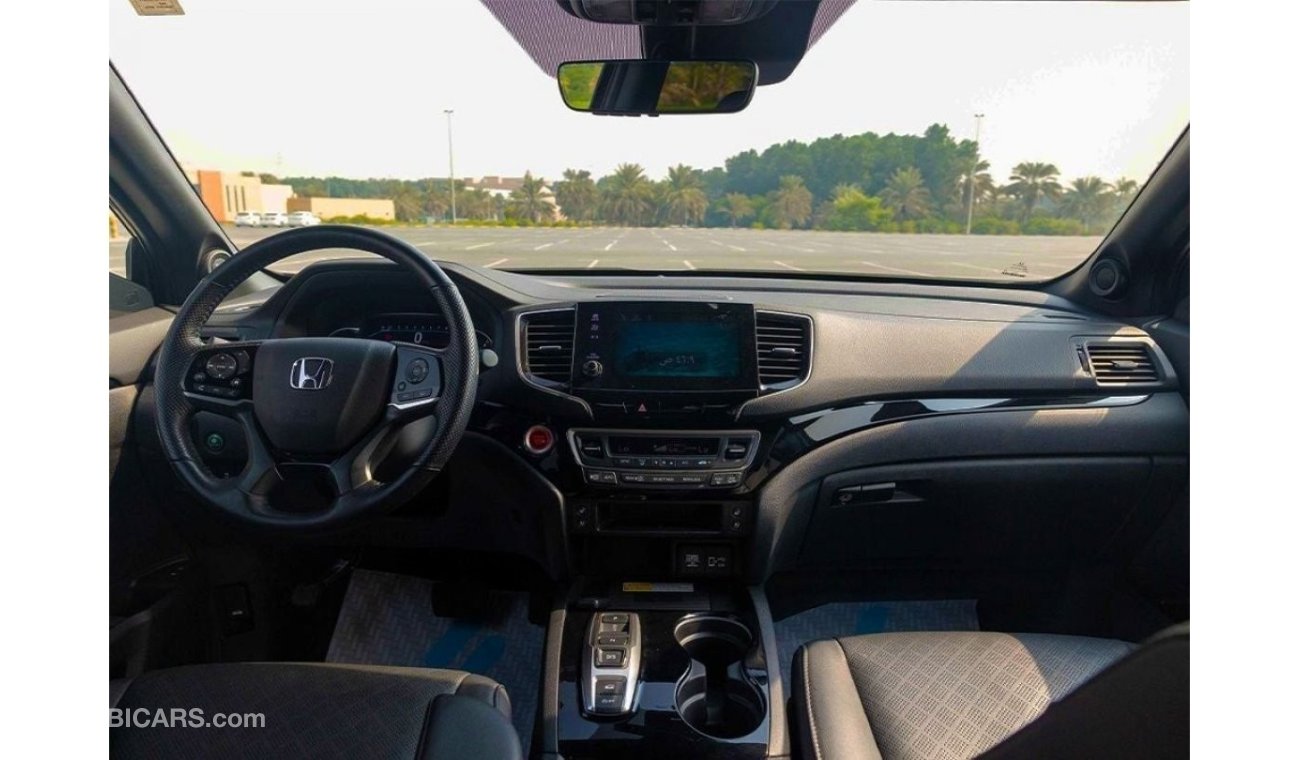 هوندا باسبورت Honda Passport Touring AWD 2019 SUV 3.5L AWD Petrol A/T / Powerful V6 engine / Well Maintained / Boo