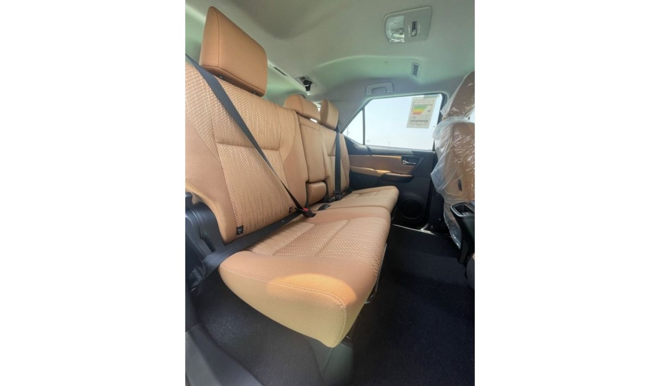 Toyota Fortuner 2.7L PETROL, RWD, 5 DOORS, GCC, 2023