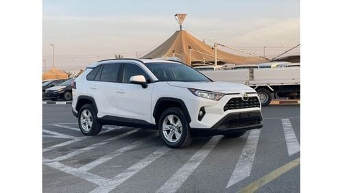 تويوتا راف ٤ 2021 Toyota Rav4 XLE 4x4 AWD MidOption+ 2.5L V4 - Low  8,400 Mileage ---UAE PASS