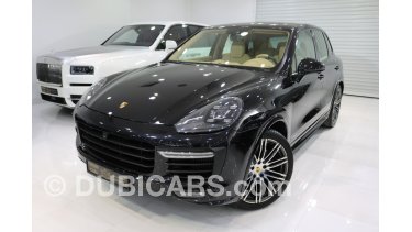 Porsche Cayenne Gts 16 87 000kms Gcc Specs Carbon Fiber Interior For Sale Aed 169 000 Black 16