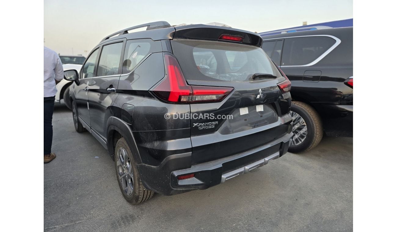 ميتسوبيشي إكسباندر Cross 1.5L PETROL A/T