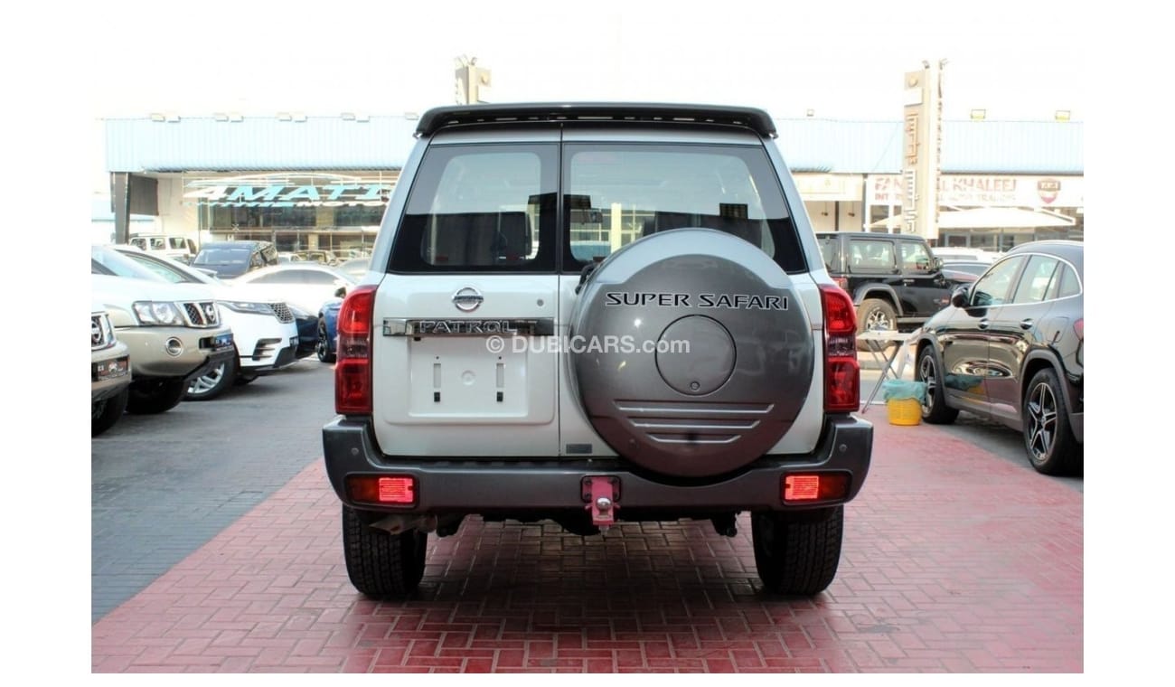 نيسان باترول سوبر سفاري NISSAN PATROL SUPER SAFARI 2019 GCC SINGLE OWNER IN MINT CONDITION