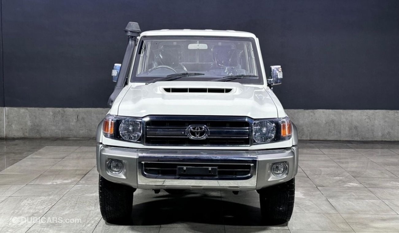 تويوتا لاند كروزر بيك آب Toyota Land Cruiser pickup 2018 v8 Diesel Engine