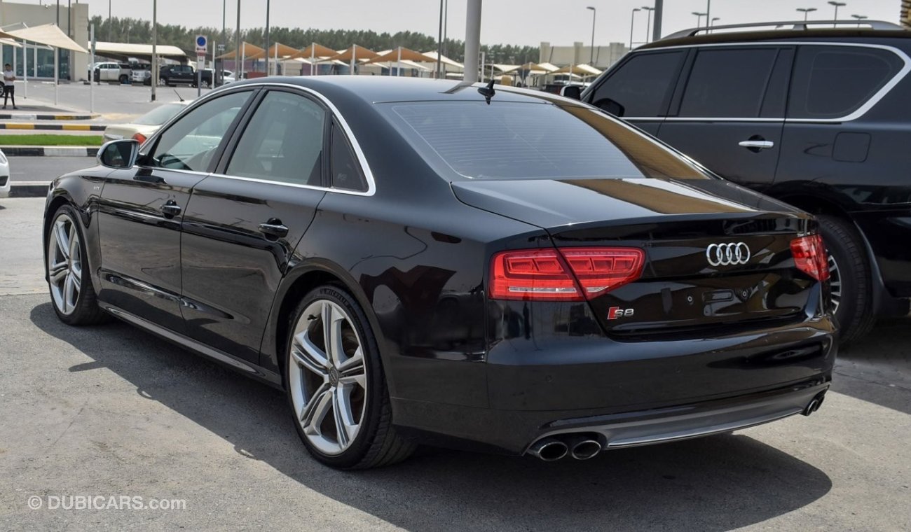 أودي S8 TFSI quattro اعلى